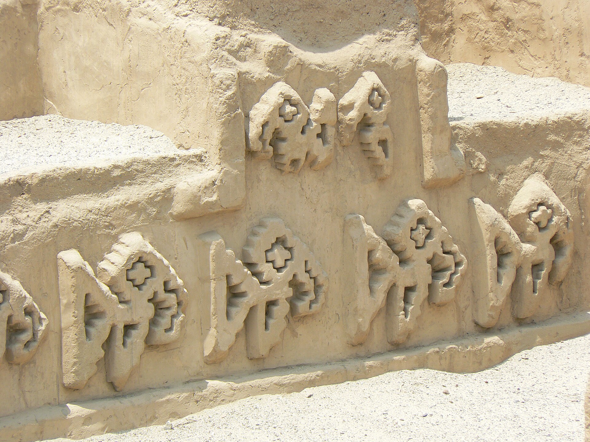 Detail of adobe relief motif at the Chan Chan complex built by the Chimor culture near modern Trujillo, Peru