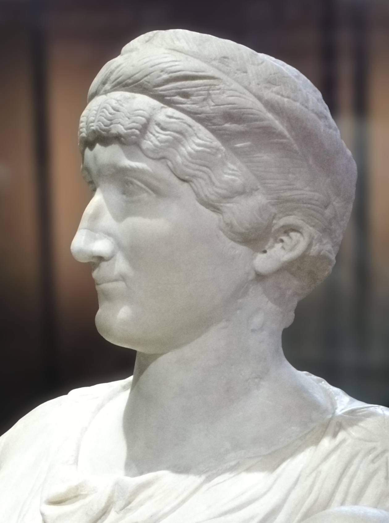 Seated statue of Helena. Antonine period (second half of 2nd C. A.D.) with head reworked in Constantine period. Displayed as part of the "Constantine 313 d.C." exhibition at the Colosseum.