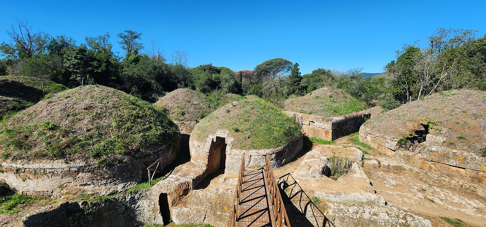 View of the necropoiis.
