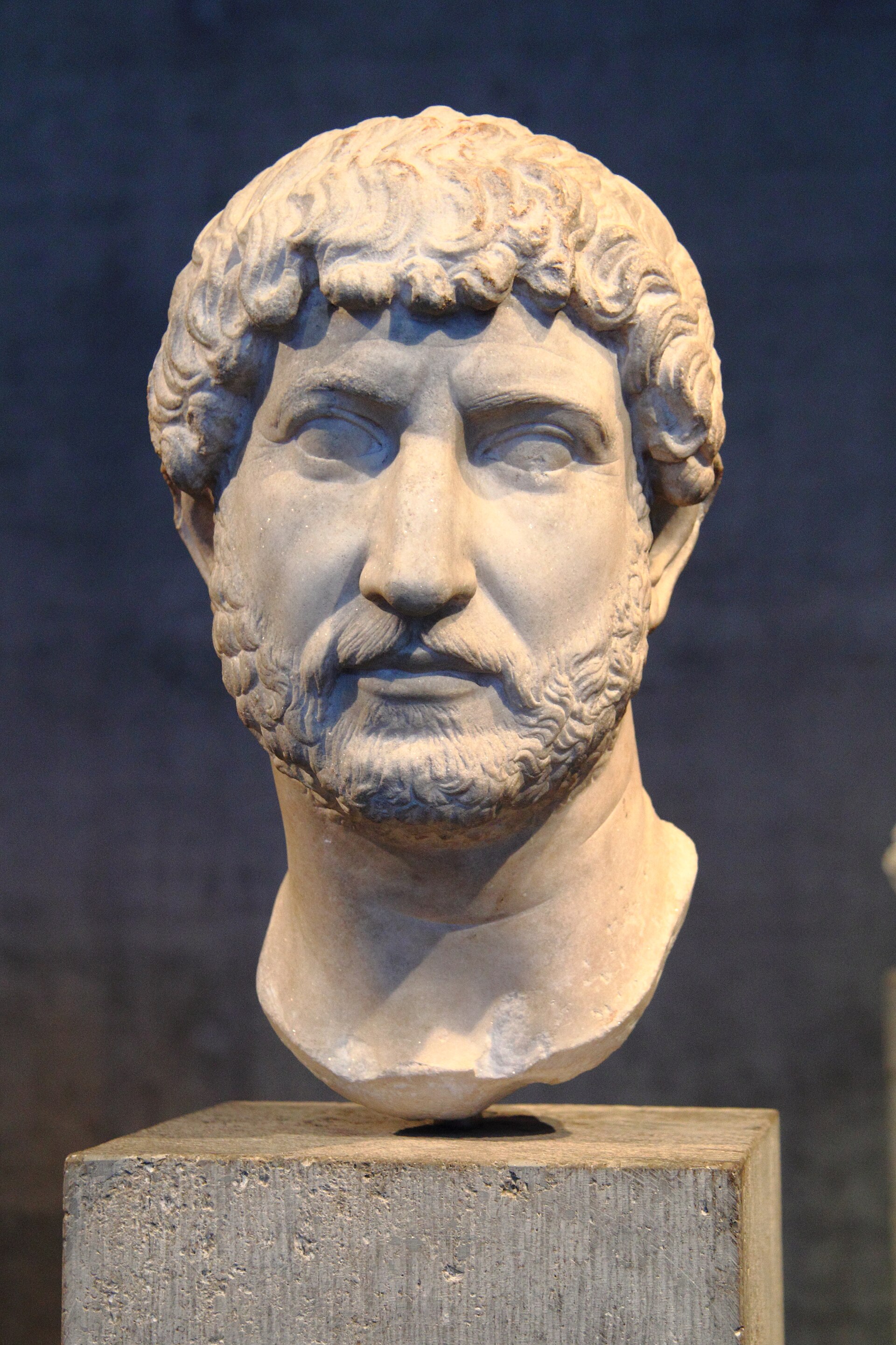 en:Munich, Germany: en:Staatliche Sammlung für Ägyptische Kunst, head of Emperor en:Hadrian, en:marble, time of Emperor Hadrian, about 130 AD