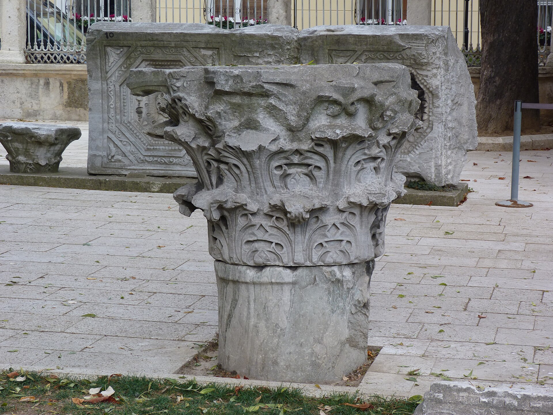 A felvétel 2014. október 23-án csütörtökön készült. Törökország, Isztambul. Hagia Szophia. Az Isteni Bölcsesség temploma. Az 563 december 24-én felszentelt keresztény templom mintegy ezer évig a Konstantinápolyi Patriarc