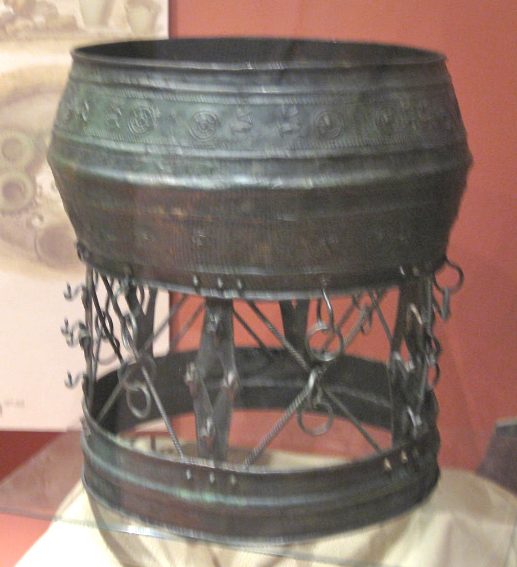 Decorated bronze Hallstatt Stand Grave 507