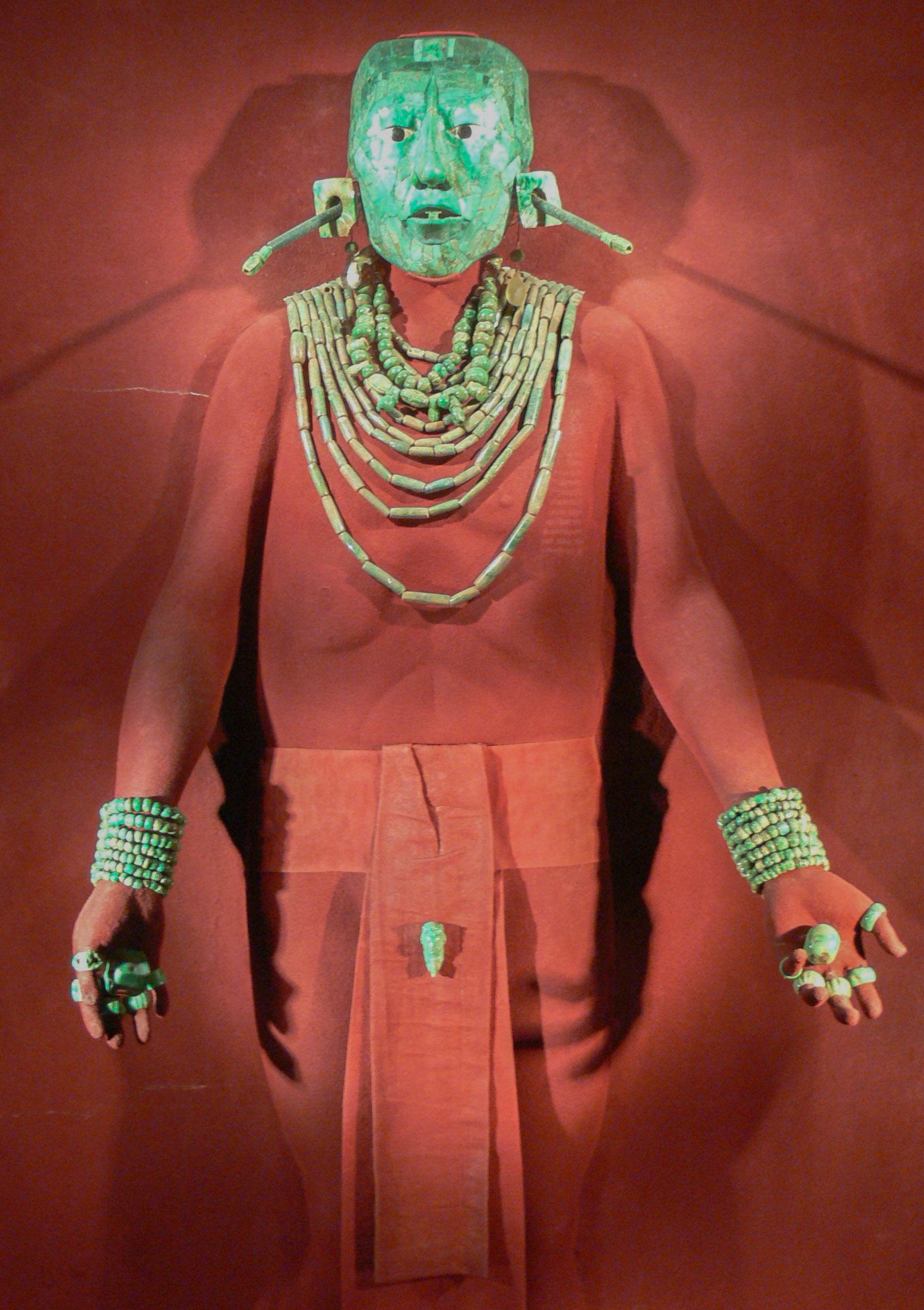 Anthropological Museum of Mexico City. Funerary dress of king Pakal of Palenque ( 7th century )