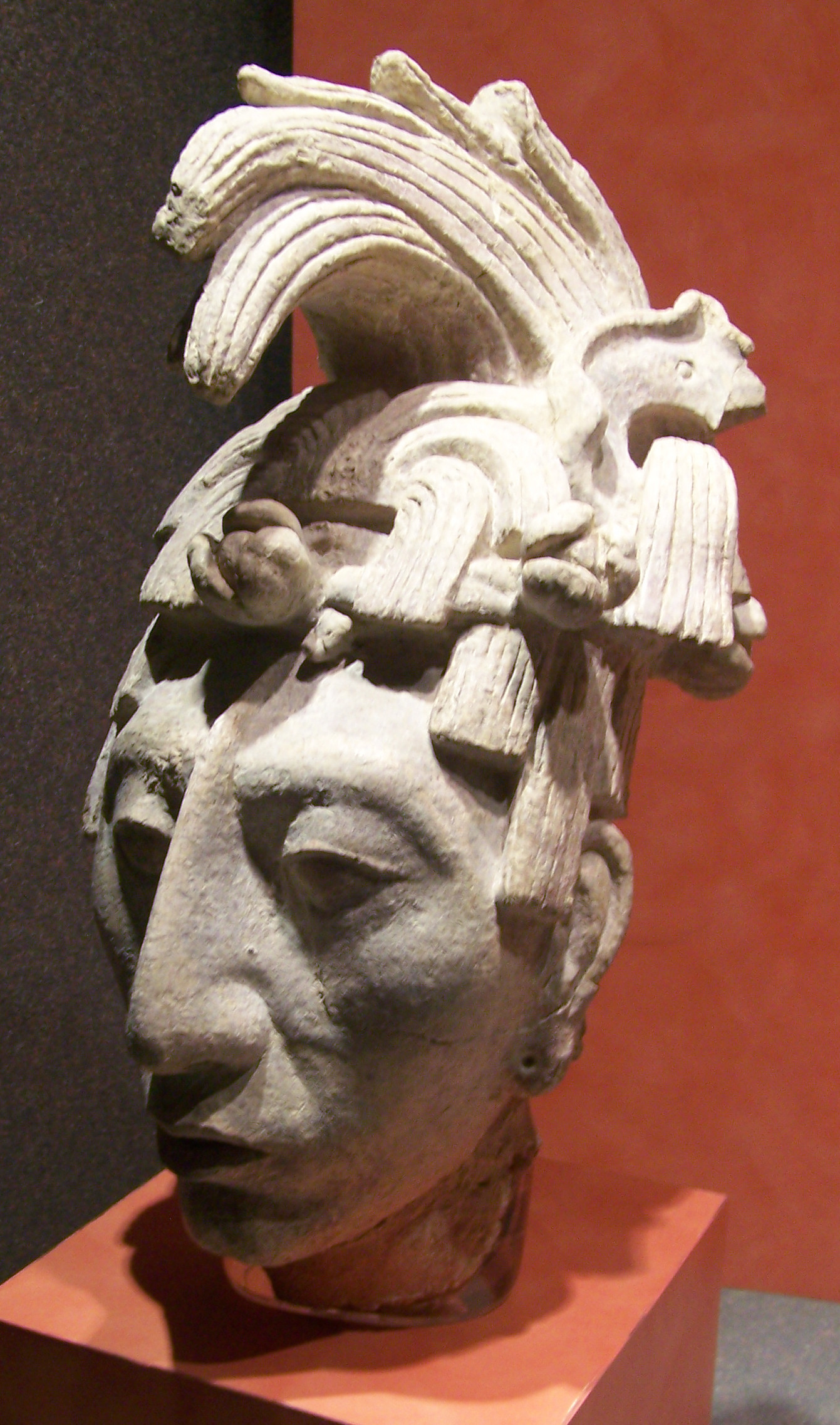 Stucco head of K'inich Janaab Pakal I ( 603-683 AD ), king of Palenque. National Museum of Anthropology, Mexico-City.