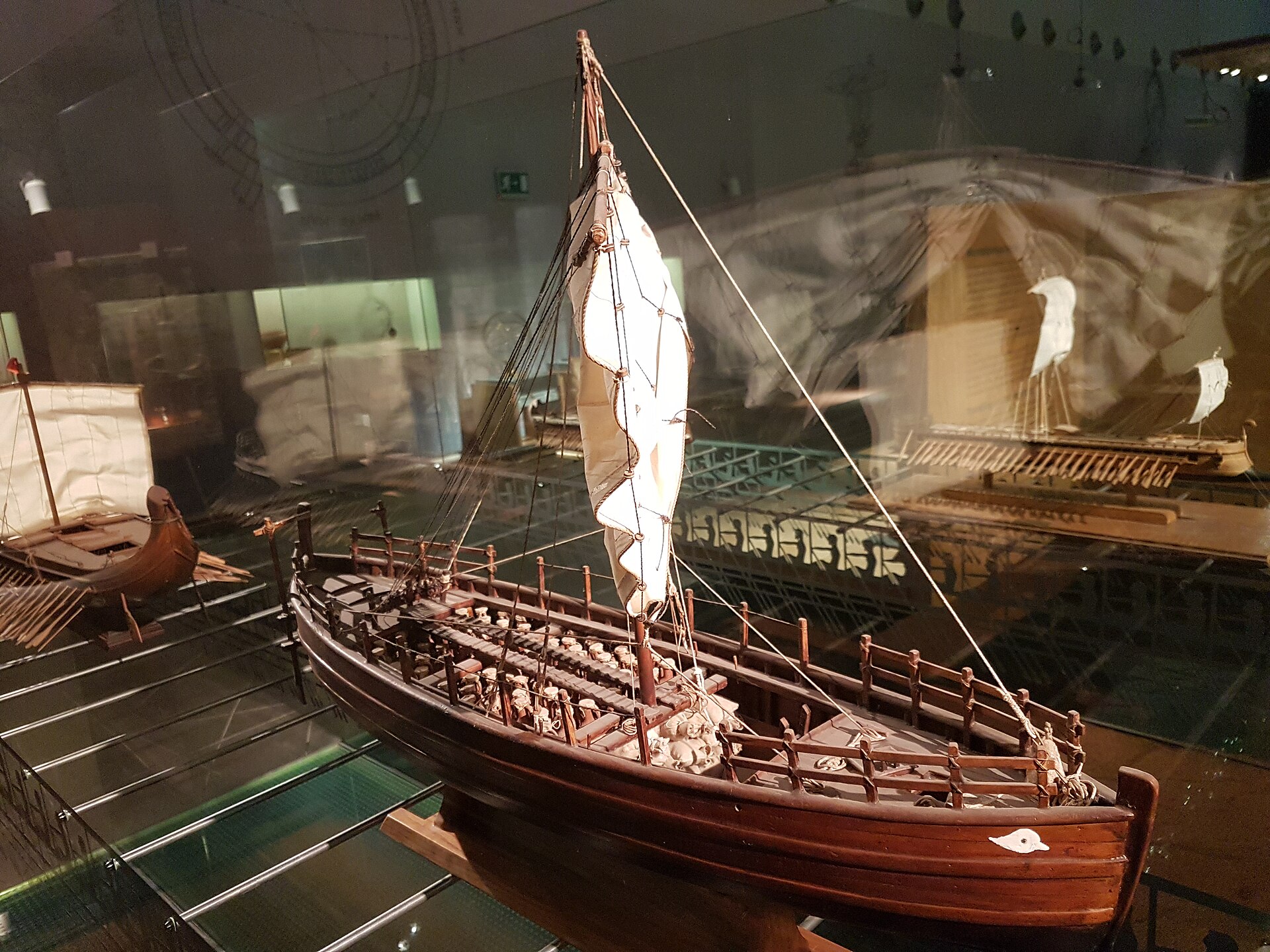 Kyrenia Olkas, 4th century BC (modelled after the Kyrenia shipwreck). Thessaloniki Technology Museum