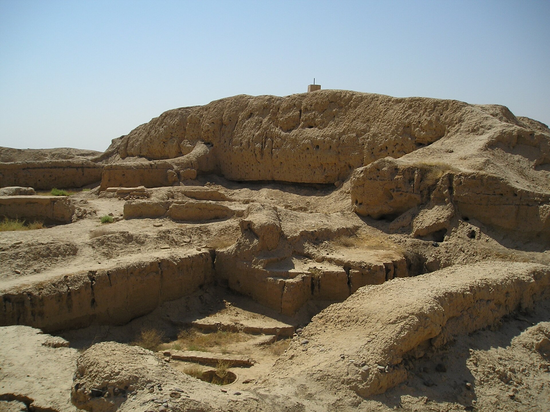 Mari, Syria - a ziggurat near the palace