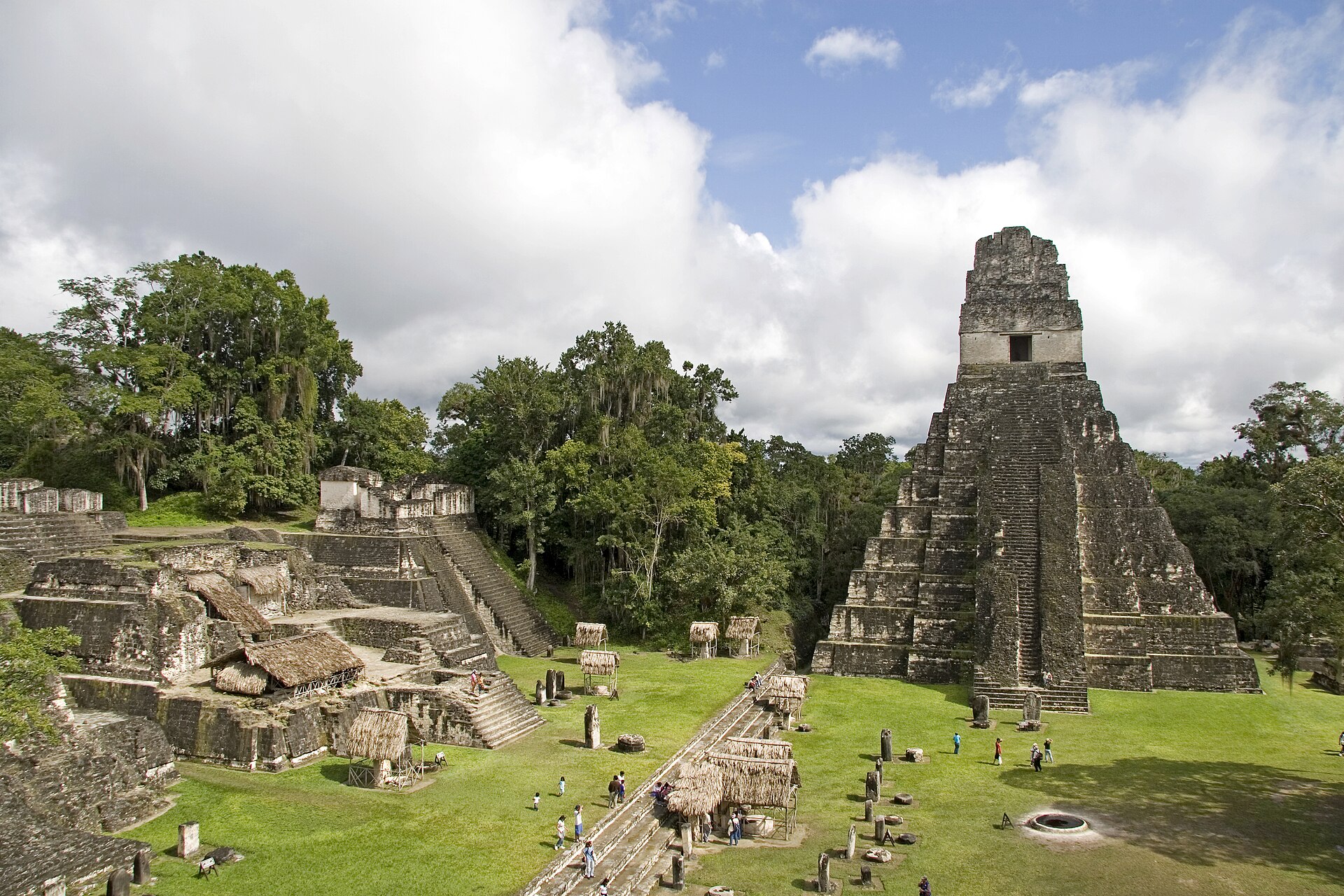 Plaza Mayor, Parque Nacional Tikal, Petén, Guatemala