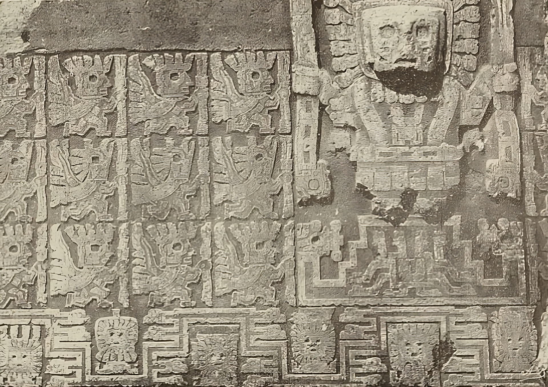 Figura 11 del libro: Guía general ilustrada para la investigación de los monumentos prehistóricos de Tihuanacu é islas del Sol y la Luna (Titicaca y Koaty) con breves apuntes sobre los chullpas, Urus y escritura antigua