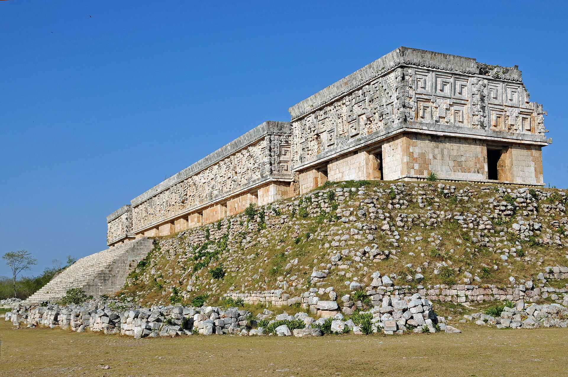 In its size and intricate stonework, the Governor's Palace rivals the Magician's Pyramid as the masterpiece of Uxmal. It's an imposing th...